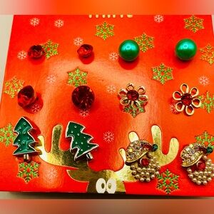 6 pair of Christmas stud earrings. Pierced. Red gems, Santa, trees, and pearls